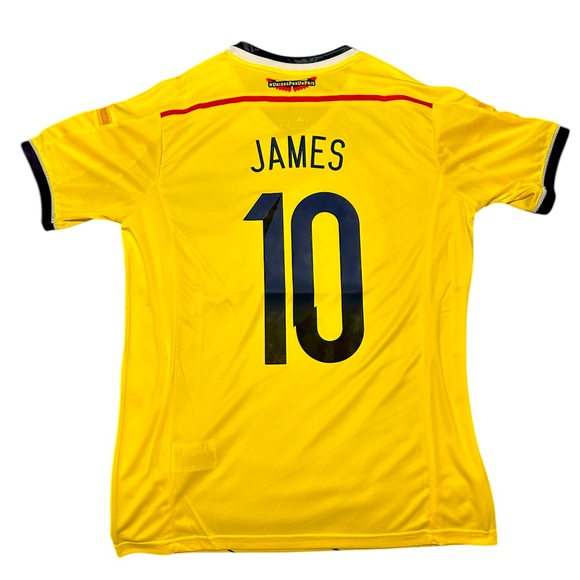 2014 World Cup Colombia home kit. James Rodriguez soccer football jersey. NWT - Picture 2 of 4